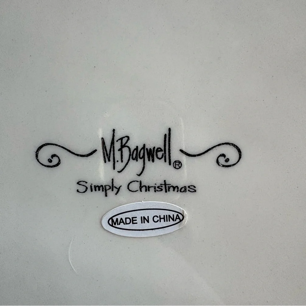 M.BAGWELL Rare Discontinued Simply Christmas Dinner Plate 7737368 Caffco Stripes